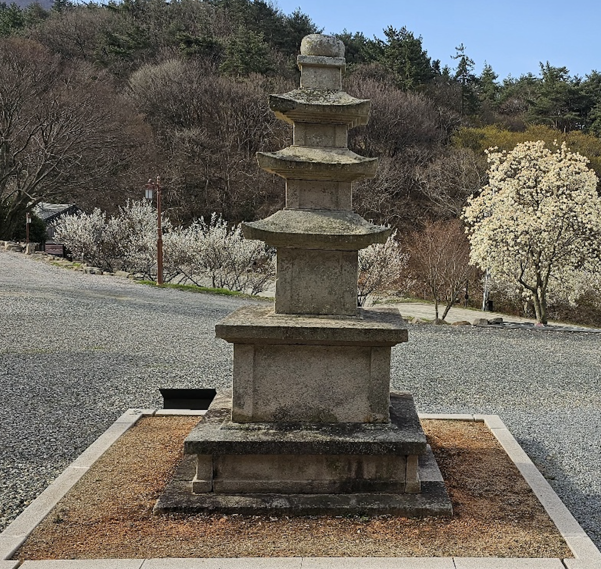 장흥 천관사 삼층석탑
